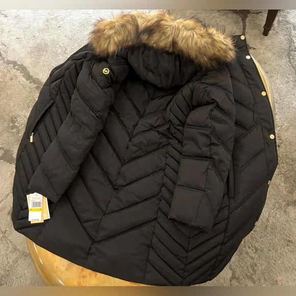 Michael Kors 💅❄️ Black Maxi Long Fur Winter Puffer Coat MK Jacket M NEW $330